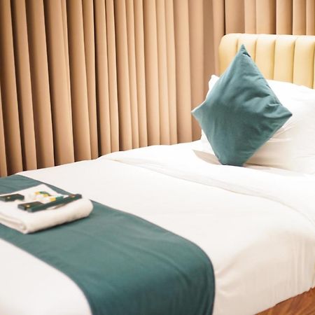 Solano Residences 리파 외부 사진